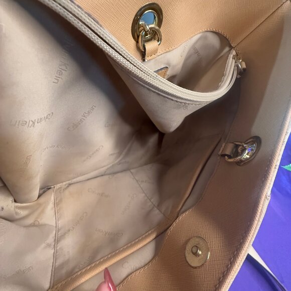 πCalvin Klein Hayden Saffiano Leather Patchwork Double Handle Tote - Handbag - Picture 5 of 16